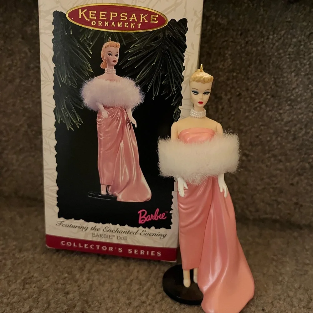 Lot of 3 barbie collectors series ornaments. 1,2 and 3 in the series - Picture 5 of 5